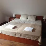 Rot Panzió