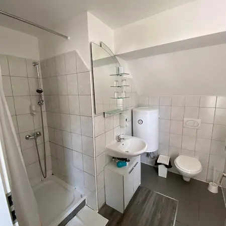 Bed & Breakfast Rot 3*